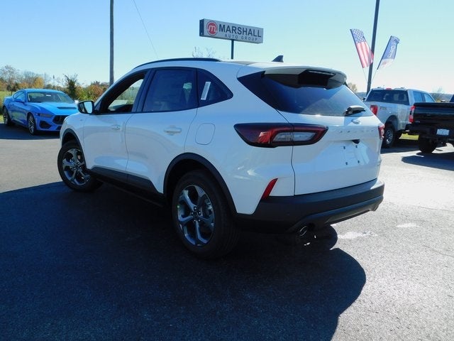 2026 Ford Escape Hybrid ST-Line Select