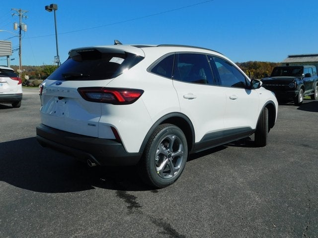 2026 Ford Escape Hybrid ST-Line Select