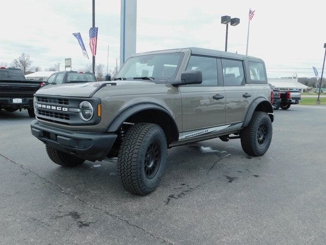 2025 Ford Bronco Base