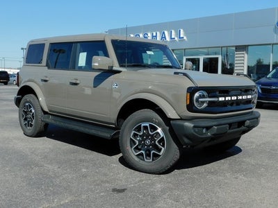2025 Ford Bronco Outer Banks