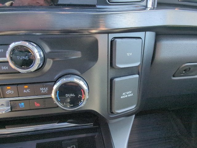 2027 Ford F-450SD Lariat DRW