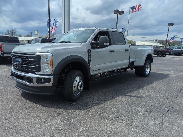2026 Ford F-450SD DRW