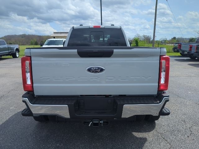 2026 Ford F-450SD DRW