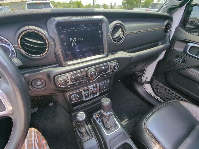 2021 Jeep Wrangler Unlimited Sahara High Altitude