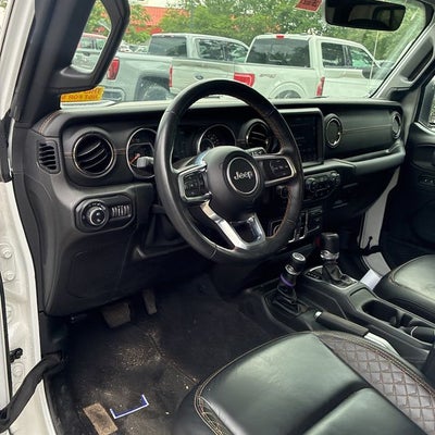 2021 Jeep Gladiator Overland