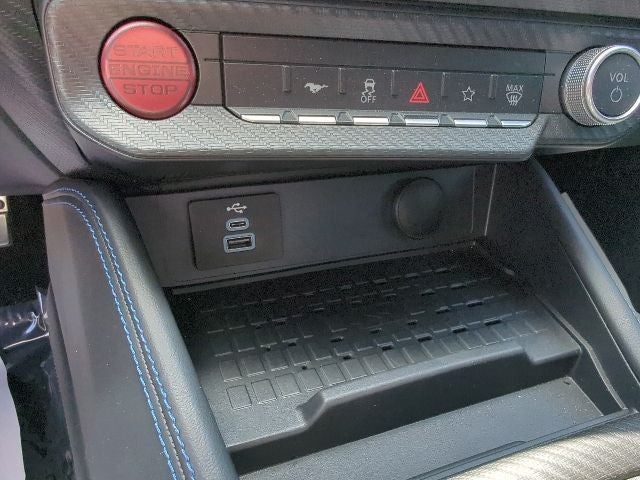 2024 Ford Mustang Dark Horse