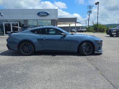 2024 Ford Mustang Dark Horse