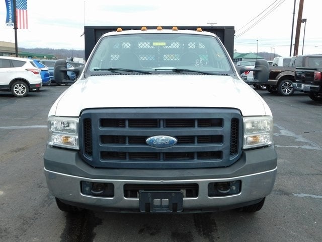 Used 2007 Ford F-350 Super Duty Chassis Cab XL with VIN 1FDWF36577EB07083 for sale in Carrollton, KY