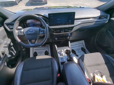 2025 Ford Escape Hybrid ST-Line Select