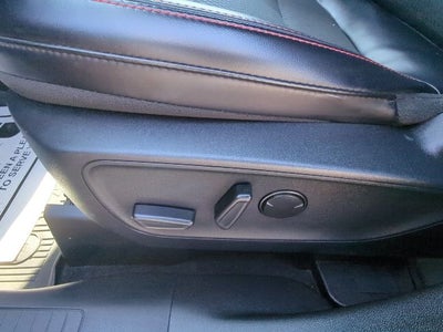 2025 Ford Escape Hybrid ST-Line Select