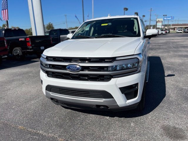 2022 Ford Expedition Max XLT