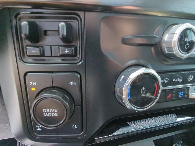 2023 Ford F-350SD Lariat