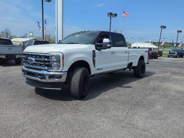 2023 Ford F-350SD Lariat