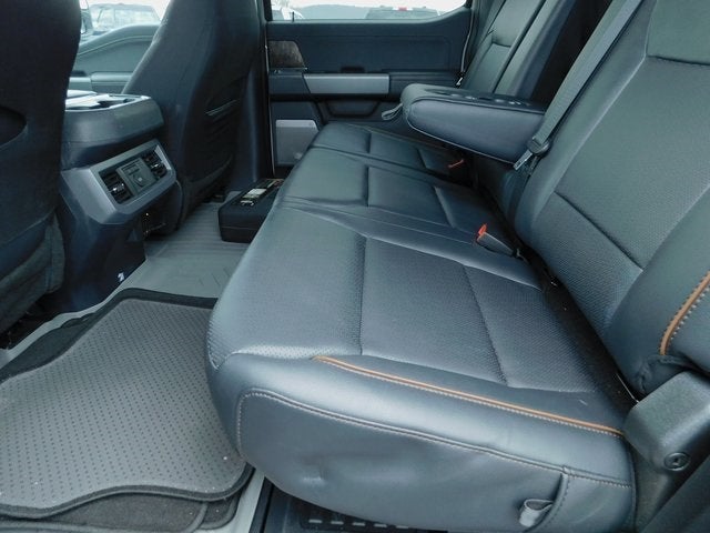 2025 Ford F-350SD Lariat DRW