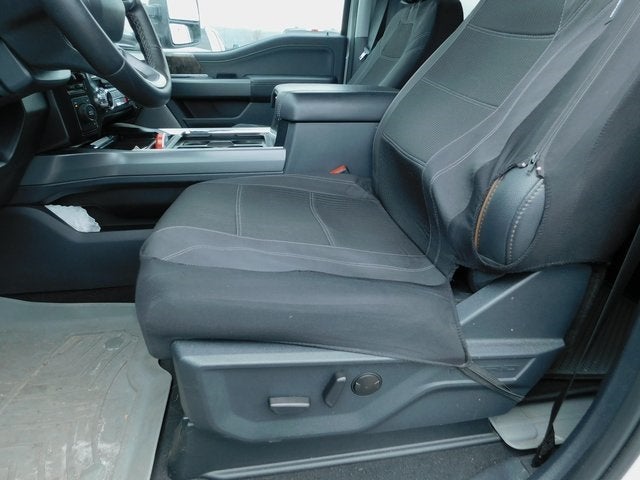 2025 Ford F-350SD Lariat DRW