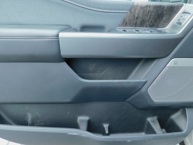 2025 Ford F-350SD Lariat DRW