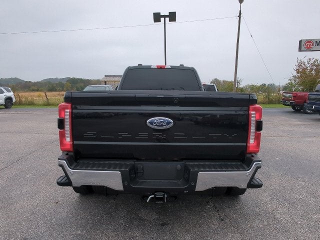2026 Ford F-450SD Lariat DRW