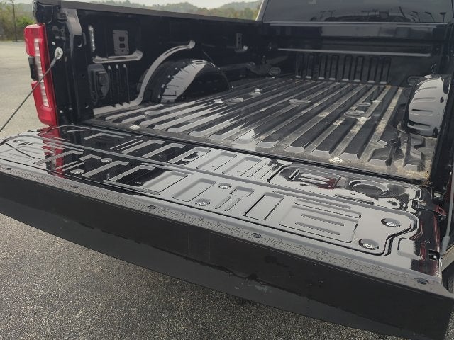 2026 Ford F-450SD Lariat DRW