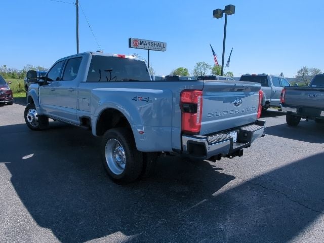 2026 Ford F-450SD Lariat DRW