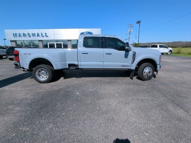 2026 Ford F-450SD Lariat DRW