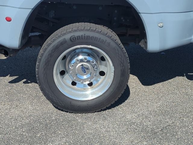 2026 Ford F-450SD Lariat DRW