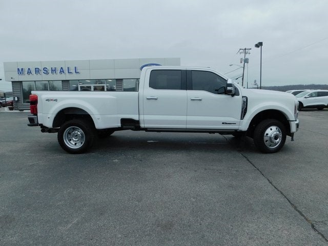 2025 Ford F-450SD Lariat DRW
