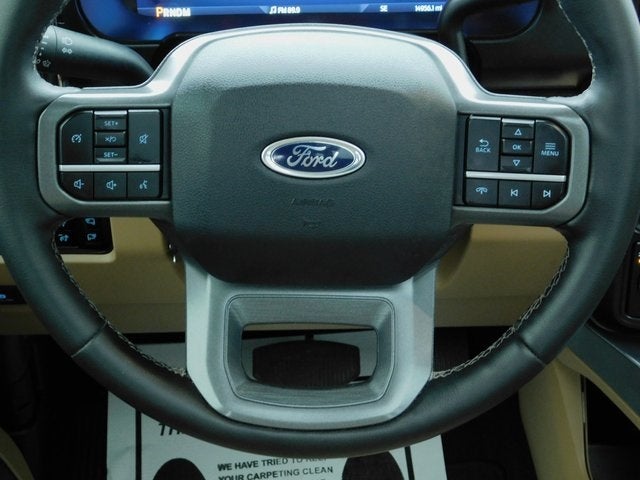 2025 Ford F-450SD Lariat DRW