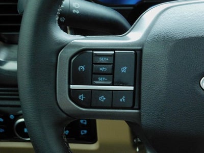 2025 Ford F-450SD Lariat DRW