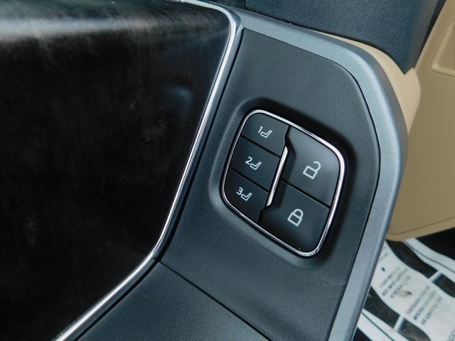 2025 Ford F-450SD Lariat DRW