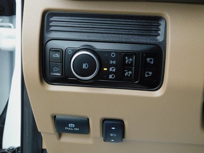 2025 Ford F-450SD Lariat DRW