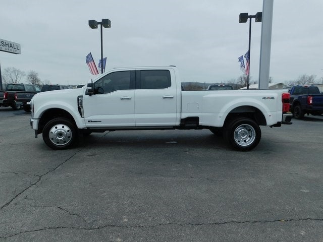 2025 Ford F-450SD Lariat DRW