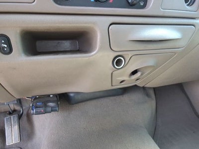 2004 Ford F-350SD DRW