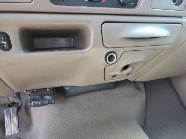 2004 Ford F-350SD DRW