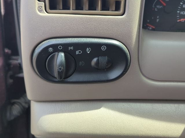 2004 Ford F-350SD DRW