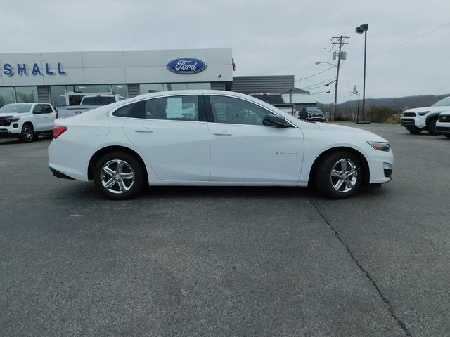 2022 Chevrolet Malibu LS 1LS