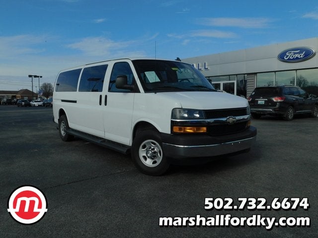 2019 Chevrolet Express 3500 LT Passenger