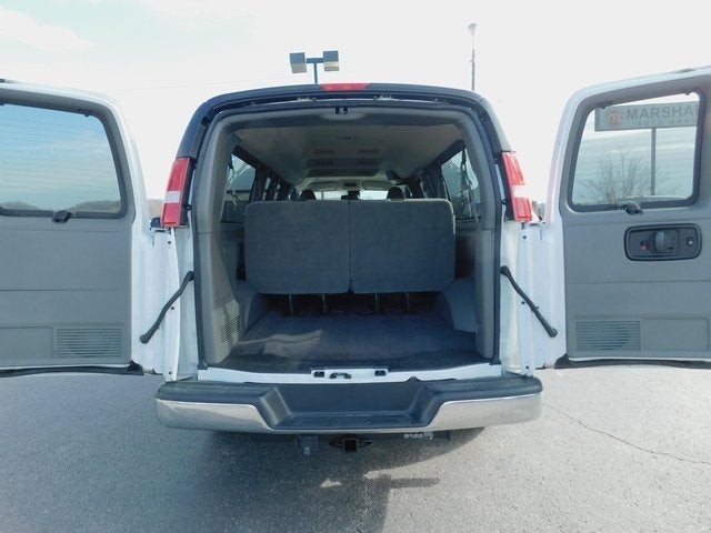 2019 Chevrolet Express 3500 LT Passenger