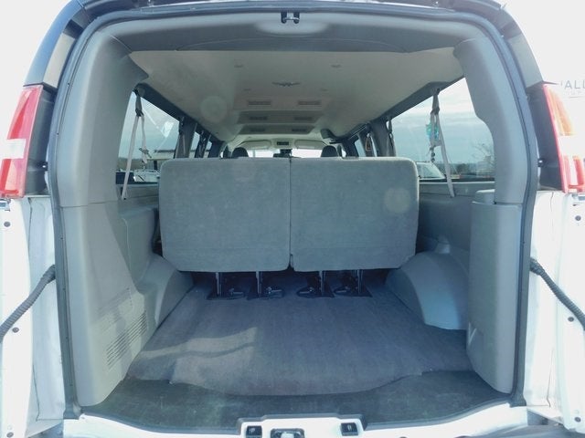 2019 Chevrolet Express 3500 LT Passenger