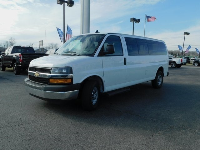 2019 Chevrolet Express 3500 LT Passenger