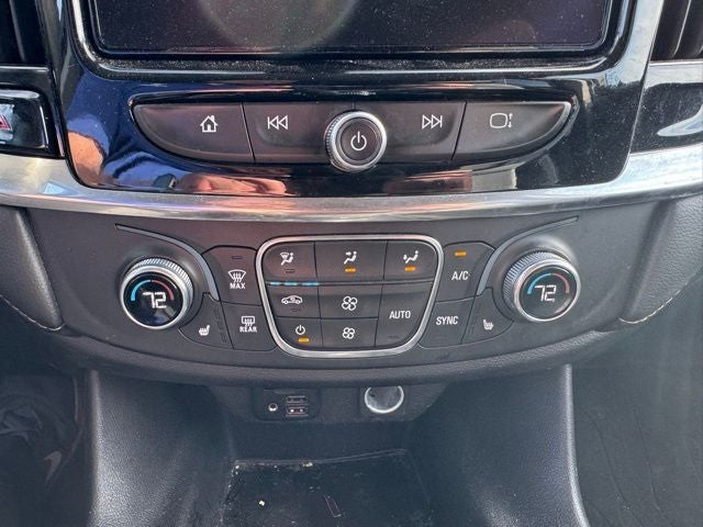 2021 Chevrolet Traverse RS