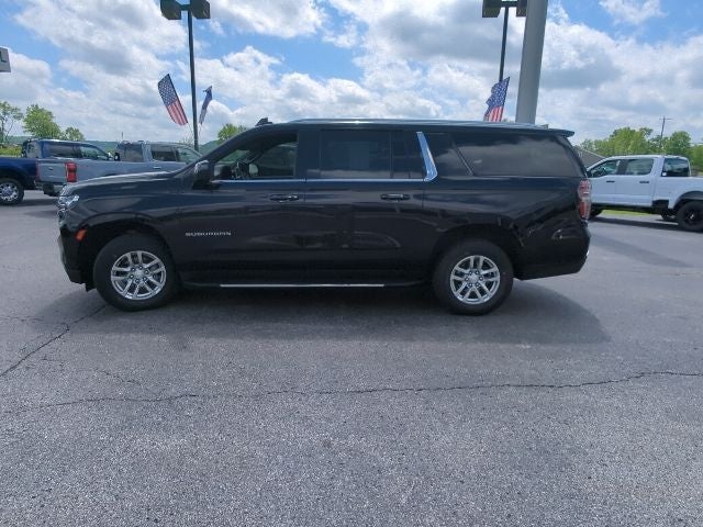 2022 Chevrolet Suburban LT