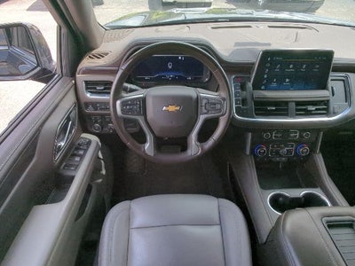 2022 Chevrolet Suburban LT
