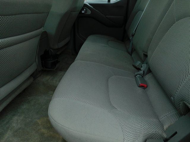 2015 Nissan Frontier SV