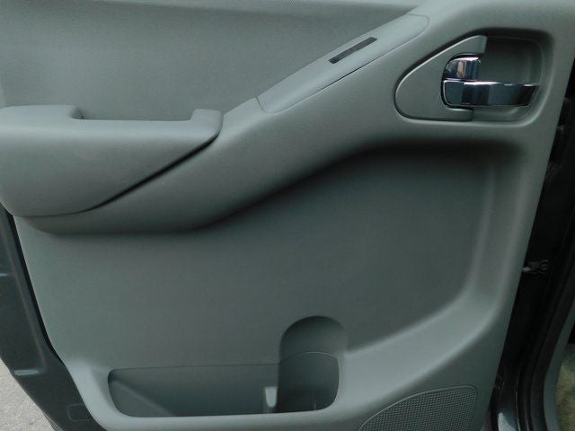 2015 Nissan Frontier SV