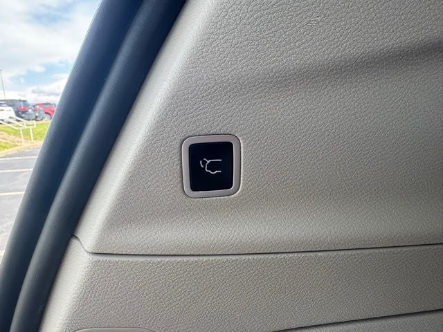 2021 Chrysler Pacifica Hybrid Limited