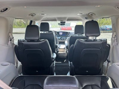 2021 Chrysler Pacifica Hybrid Limited