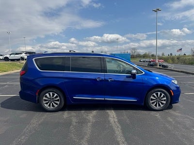 2021 Chrysler Pacifica Hybrid Limited
