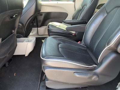 2021 Chrysler Pacifica Hybrid Limited
