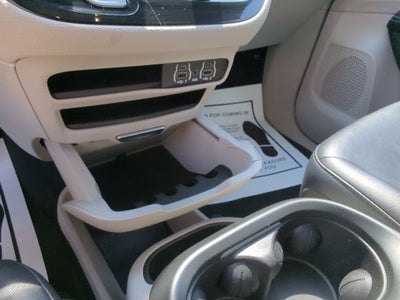2024 Chrysler Pacifica Hybrid Select FWD