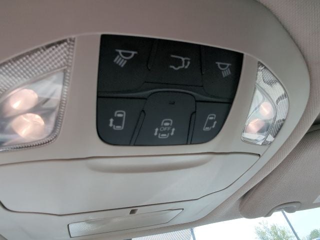 2024 Chrysler Pacifica Hybrid Select FWD